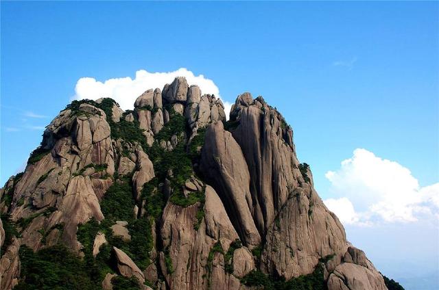 從獨(dú)特到經(jīng)典：旅游文創(chuàng)產(chǎn)品的魅力與發(fā)展